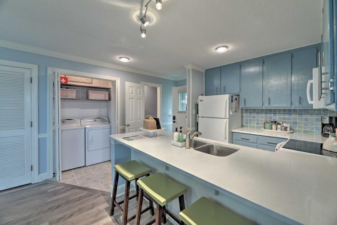 Bright Emerald Isle Condo With Private Beach Access! Zewnętrze zdjęcie